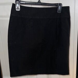 Banana Republic Classic Black Pencil Skirt